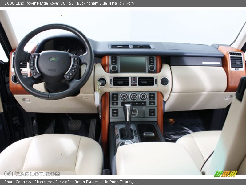 Dashboard of 2008 Range Rover V8 HSE