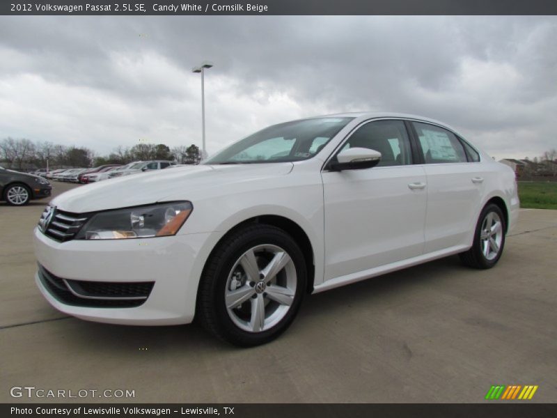 Candy White / Cornsilk Beige 2012 Volkswagen Passat 2.5L SE