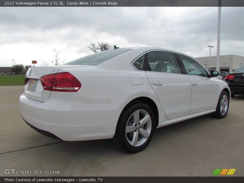Candy White / Cornsilk Beige 2012 Volkswagen Passat 2.5L SE