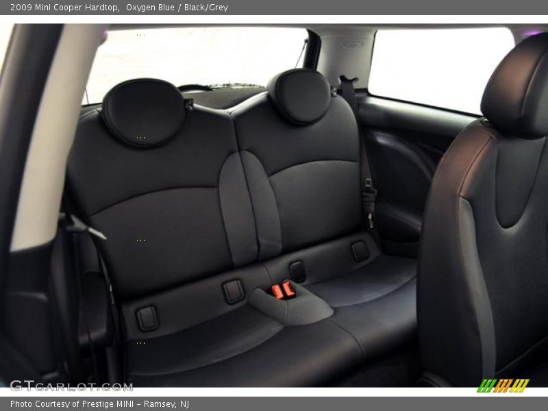 Oxygen Blue / Black/Grey 2009 Mini Cooper Hardtop