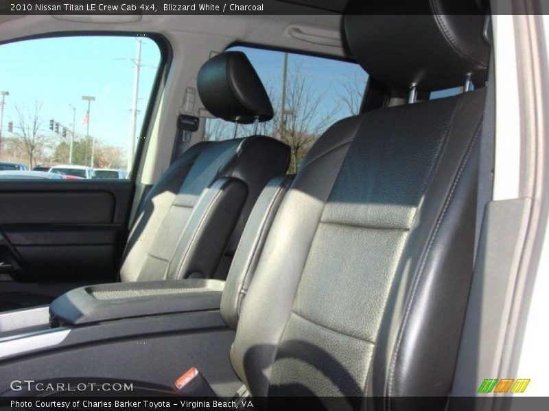 Blizzard White / Charcoal 2010 Nissan Titan LE Crew Cab 4x4