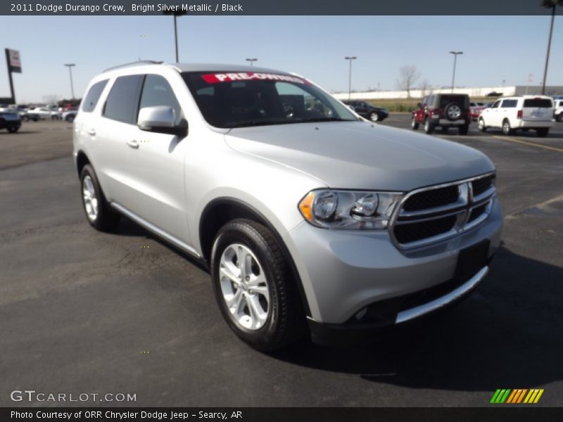 Front 3/4 View of 2011 Durango Crew