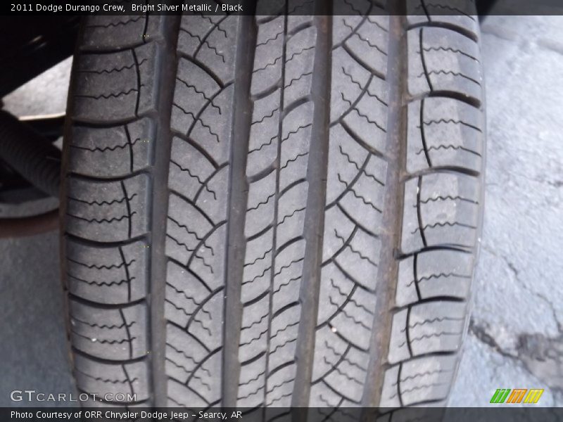 Bright Silver Metallic / Black 2011 Dodge Durango Crew
