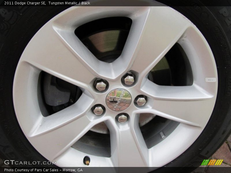 Tungsten Metallic / Black 2011 Dodge Charger SE