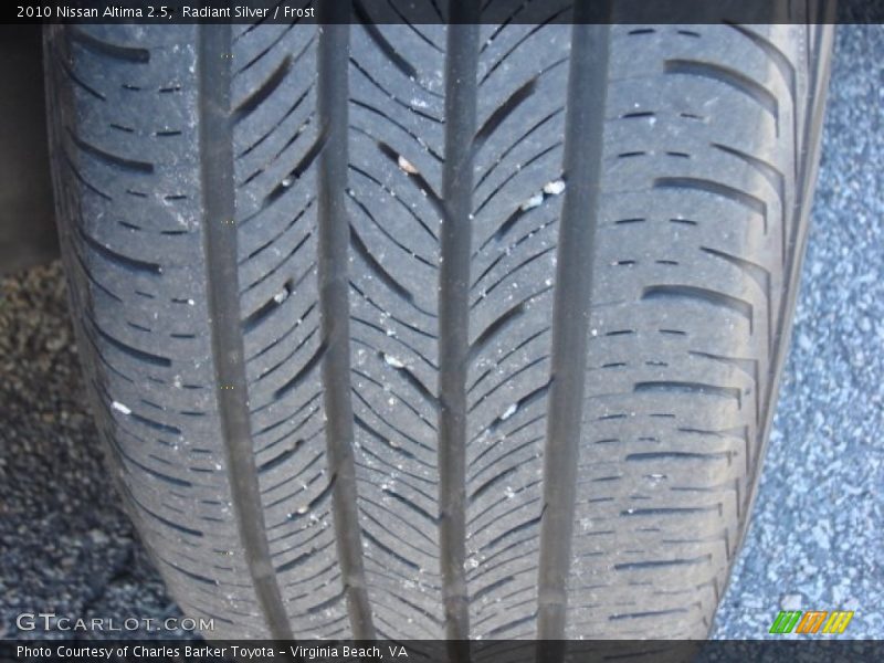 Radiant Silver / Frost 2010 Nissan Altima 2.5