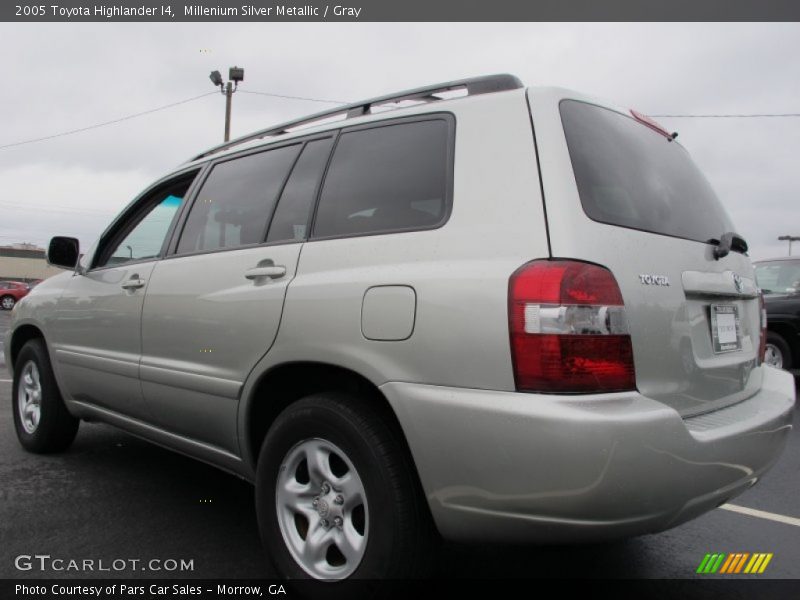 Millenium Silver Metallic / Gray 2005 Toyota Highlander I4
