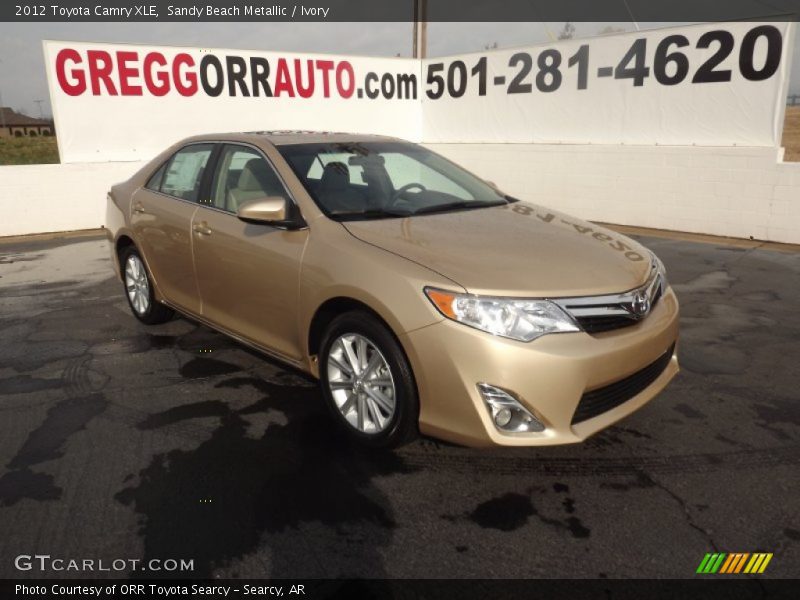 Sandy Beach Metallic / Ivory 2012 Toyota Camry XLE