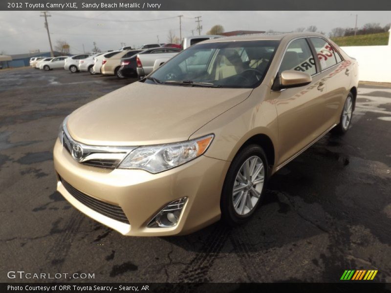 Sandy Beach Metallic / Ivory 2012 Toyota Camry XLE