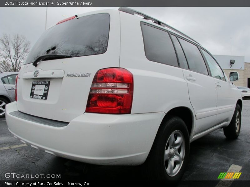 Super White / Ivory 2003 Toyota Highlander I4