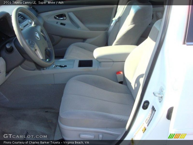 Super White / Ash 2009 Toyota Camry LE