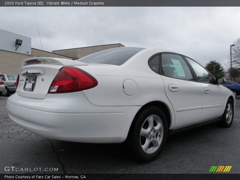 Vibrant White / Medium Graphite 2003 Ford Taurus SES