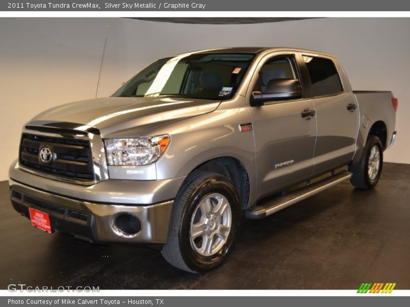 Silver Sky Metallic / Graphite Gray 2011 Toyota Tundra CrewMax