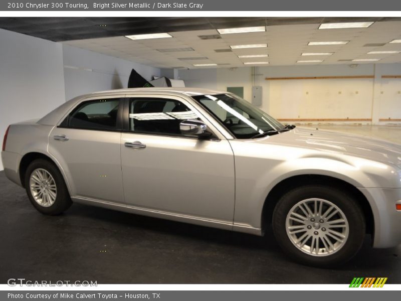 Bright Silver Metallic / Dark Slate Gray 2010 Chrysler 300 Touring