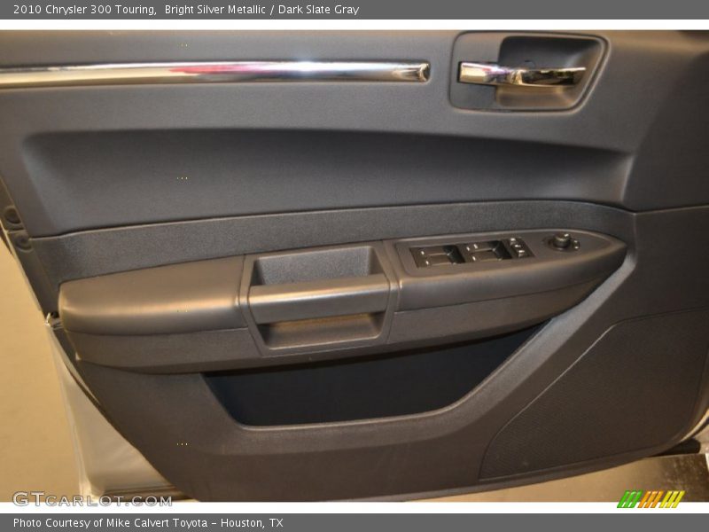 Bright Silver Metallic / Dark Slate Gray 2010 Chrysler 300 Touring