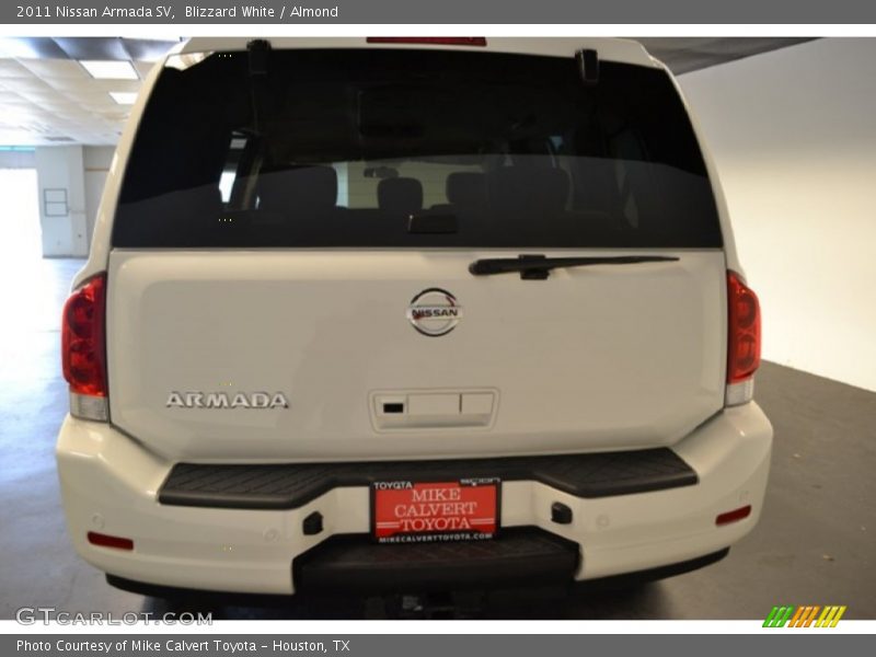 Blizzard White / Almond 2011 Nissan Armada SV
