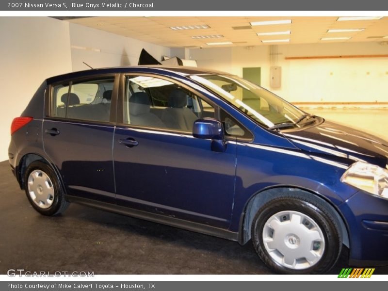 Blue Onyx Metallic / Charcoal 2007 Nissan Versa S