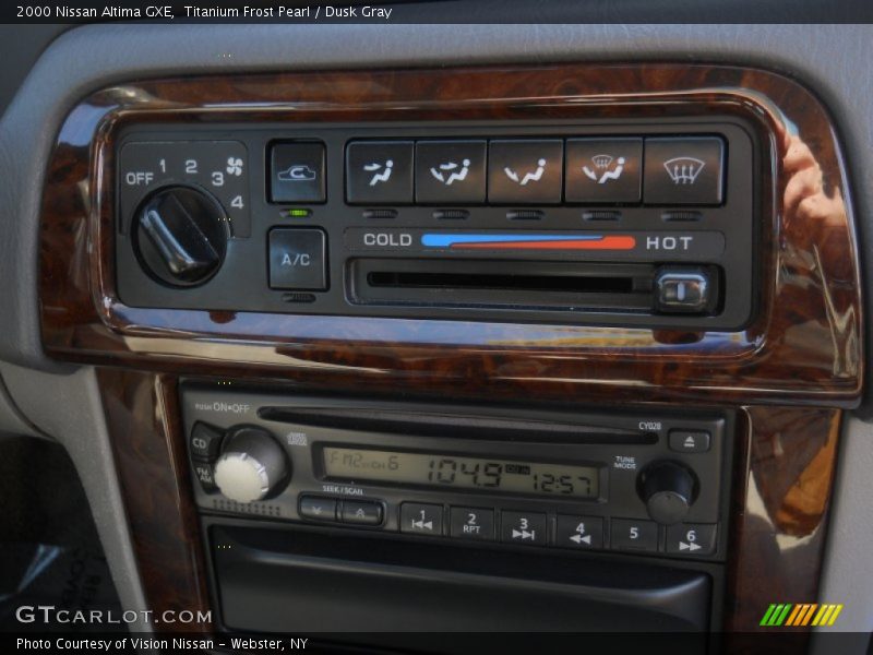 Titanium Frost Pearl / Dusk Gray 2000 Nissan Altima GXE