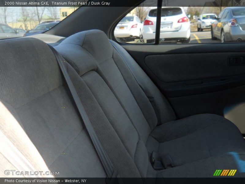 Titanium Frost Pearl / Dusk Gray 2000 Nissan Altima GXE