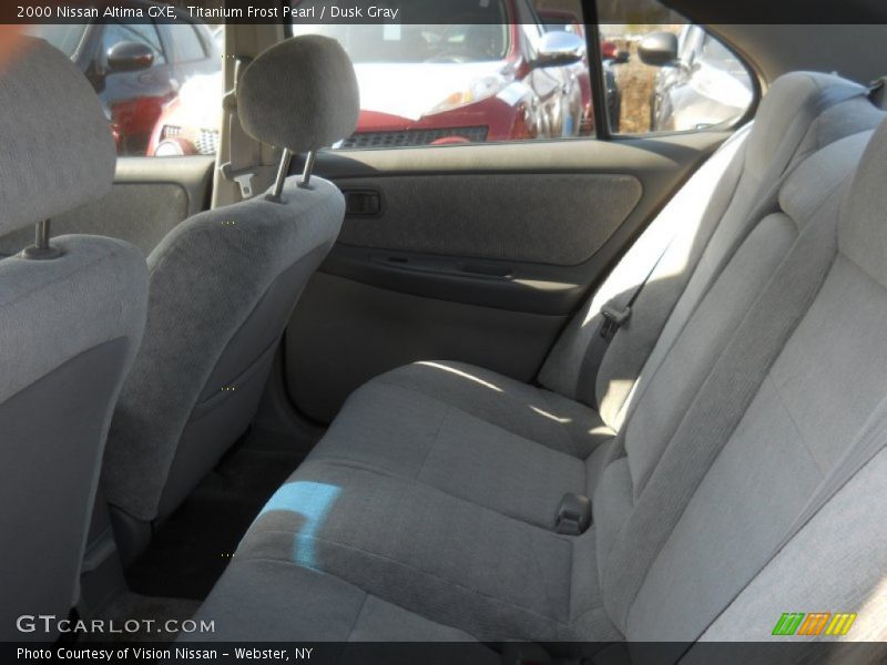 Titanium Frost Pearl / Dusk Gray 2000 Nissan Altima GXE