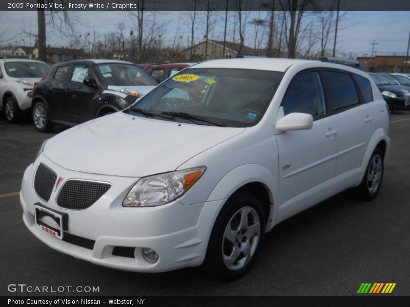 Frosty White / Graphite 2005 Pontiac Vibe