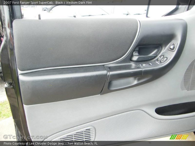 Black / Medium Dark Flint 2007 Ford Ranger Sport SuperCab