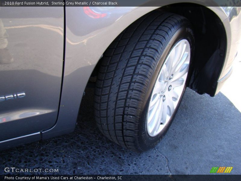 Sterling Grey Metallic / Charcoal Black 2010 Ford Fusion Hybrid