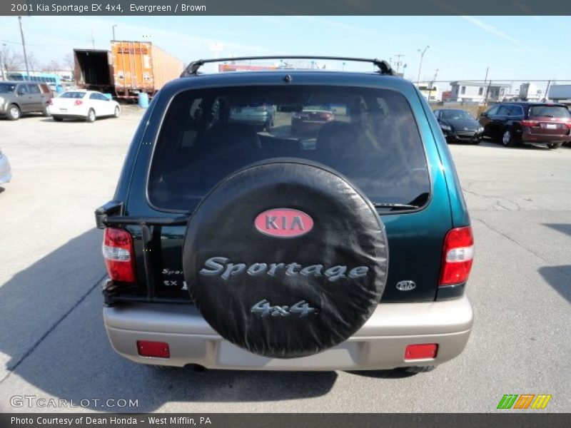 Evergreen / Brown 2001 Kia Sportage EX 4x4