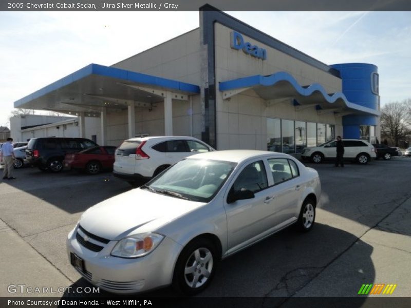 Ultra Silver Metallic / Gray 2005 Chevrolet Cobalt Sedan
