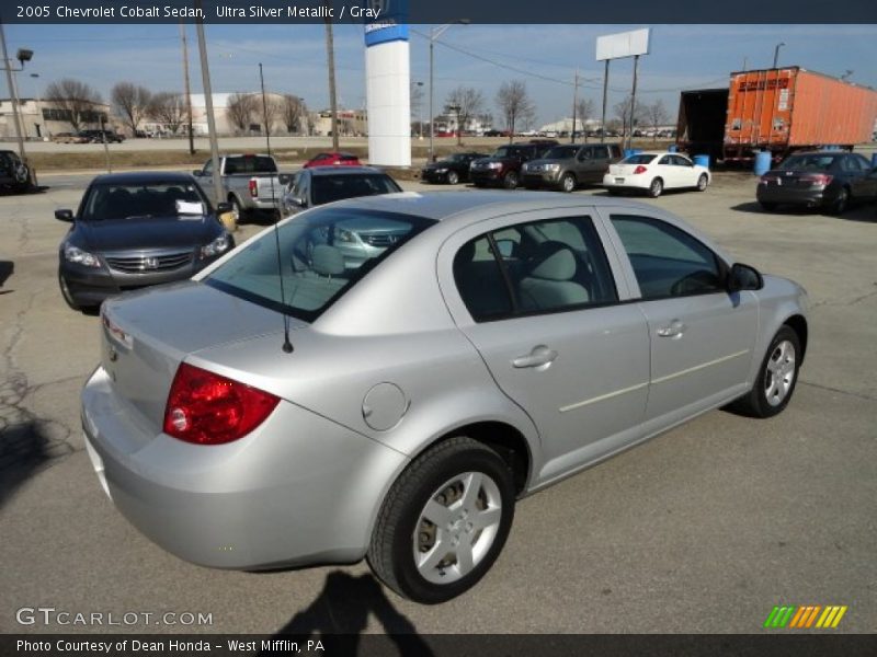 Ultra Silver Metallic / Gray 2005 Chevrolet Cobalt Sedan