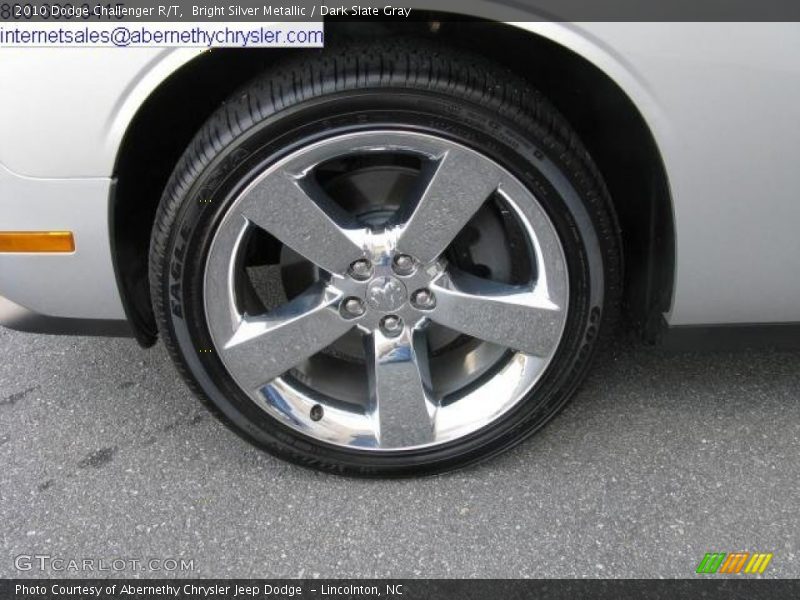 Bright Silver Metallic / Dark Slate Gray 2010 Dodge Challenger R/T