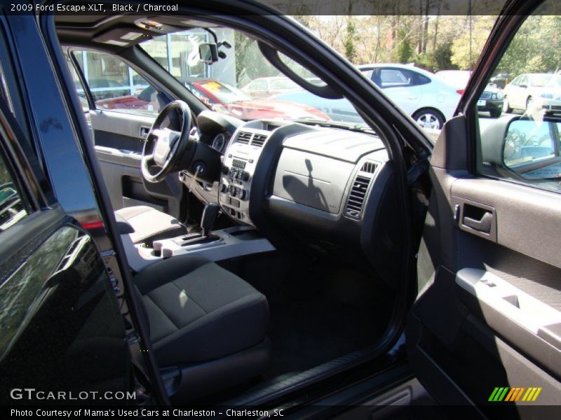 Black / Charcoal 2009 Ford Escape XLT