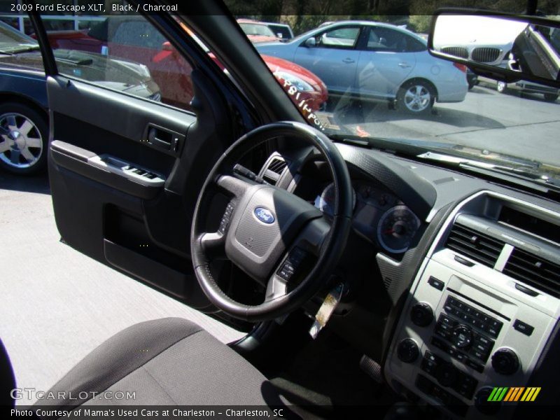 Black / Charcoal 2009 Ford Escape XLT
