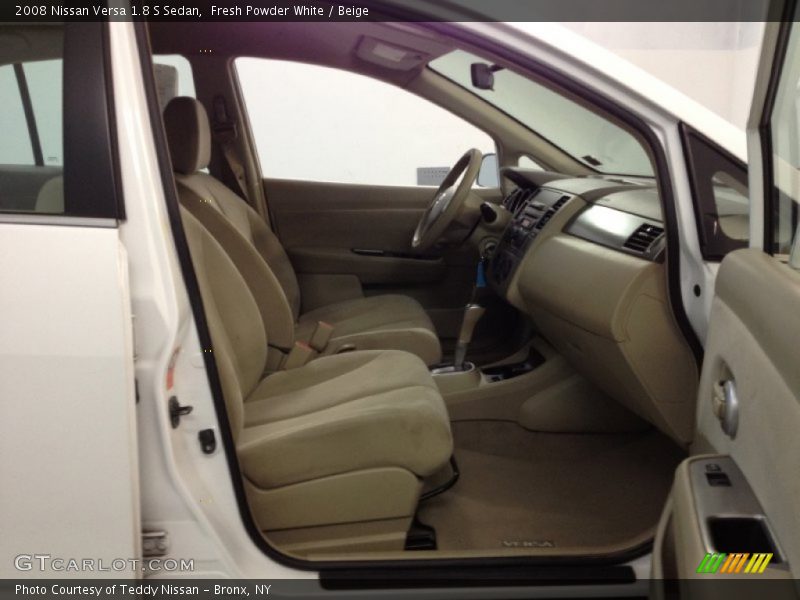 Fresh Powder White / Beige 2008 Nissan Versa 1.8 S Sedan