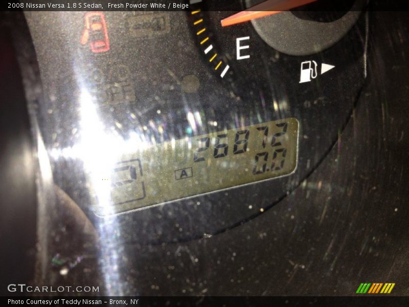 Fresh Powder White / Beige 2008 Nissan Versa 1.8 S Sedan