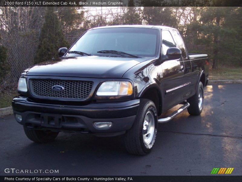 Black / Medium Graphite 2000 Ford F150 XLT Extended Cab 4x4