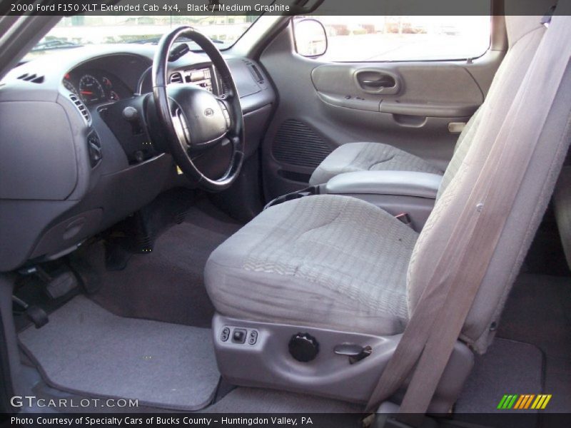 Black / Medium Graphite 2000 Ford F150 XLT Extended Cab 4x4