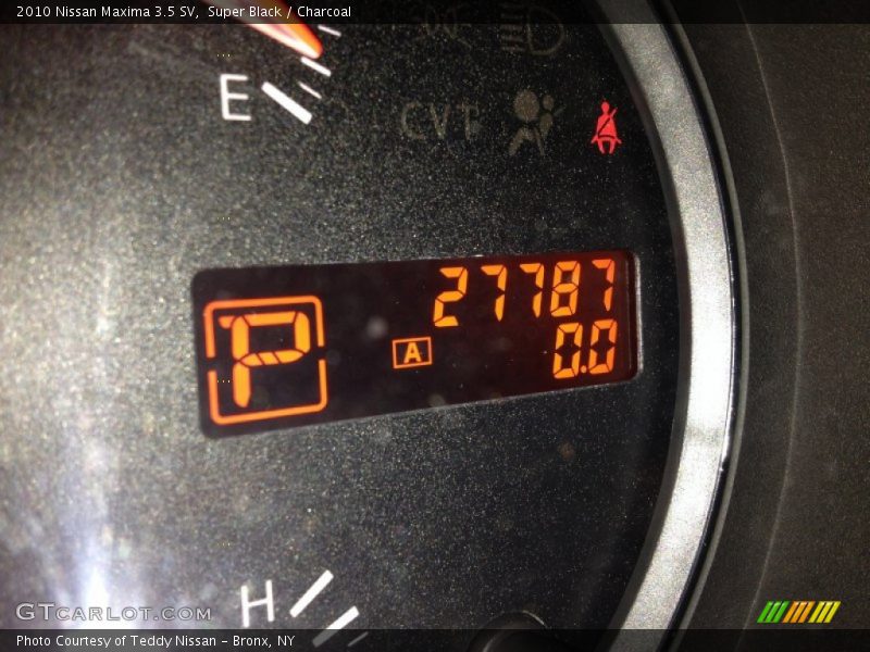 Super Black / Charcoal 2010 Nissan Maxima 3.5 SV