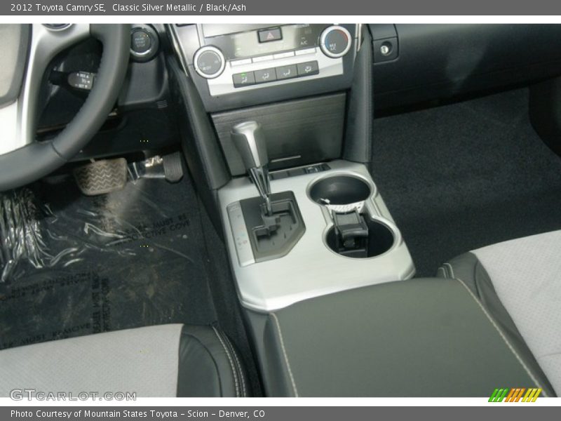 Classic Silver Metallic / Black/Ash 2012 Toyota Camry SE