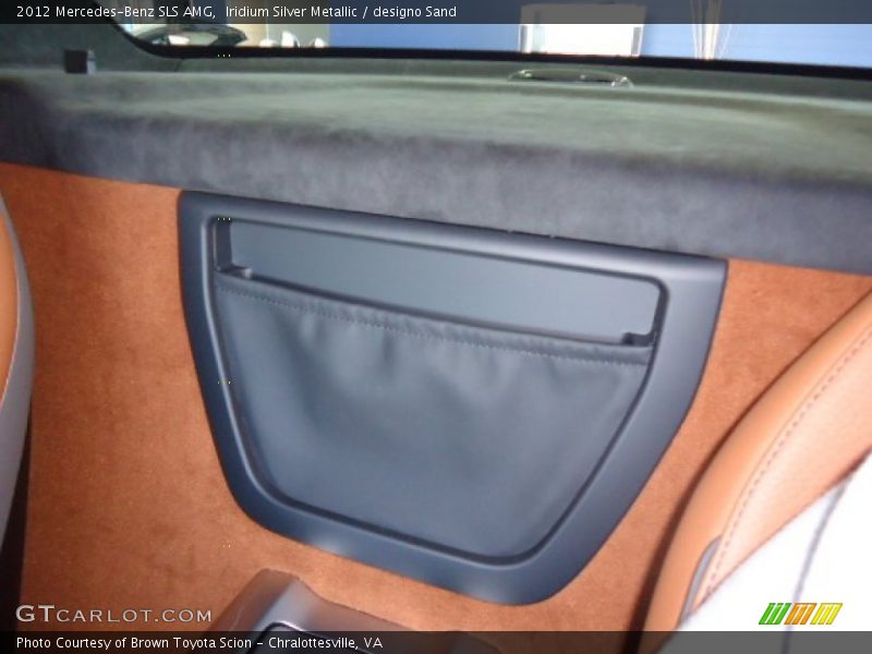 Iridium Silver Metallic / designo Sand 2012 Mercedes-Benz SLS AMG