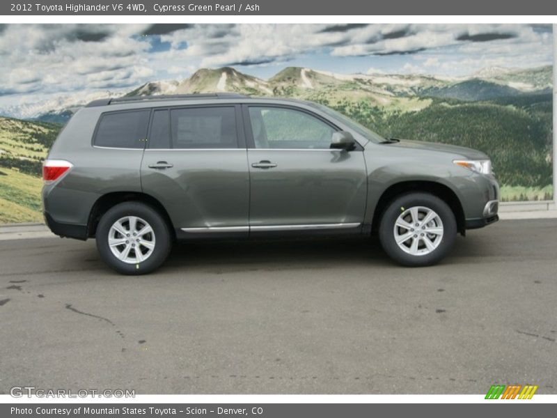 Cypress Green Pearl / Ash 2012 Toyota Highlander V6 4WD