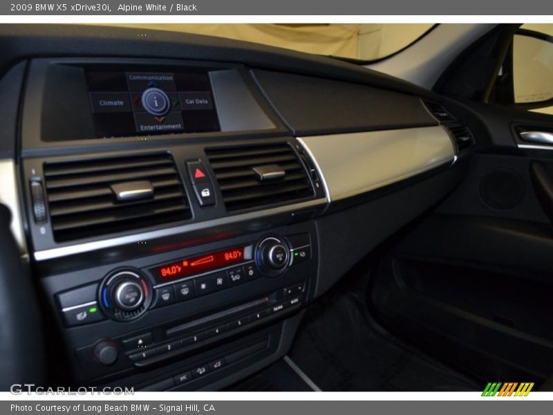 Alpine White / Black 2009 BMW X5 xDrive30i