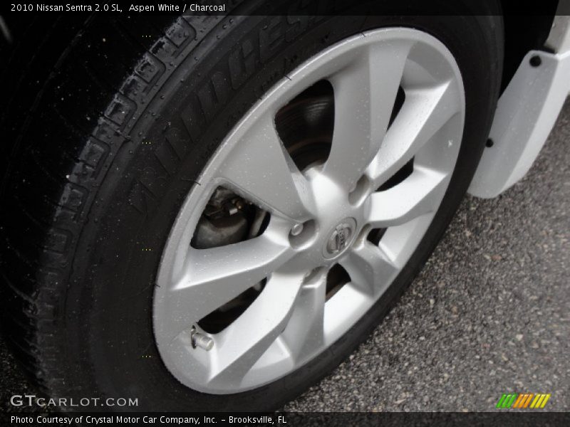 Aspen White / Charcoal 2010 Nissan Sentra 2.0 SL