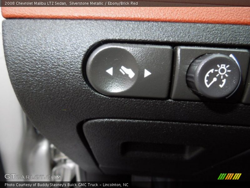 Silverstone Metallic / Ebony/Brick Red 2008 Chevrolet Malibu LTZ Sedan