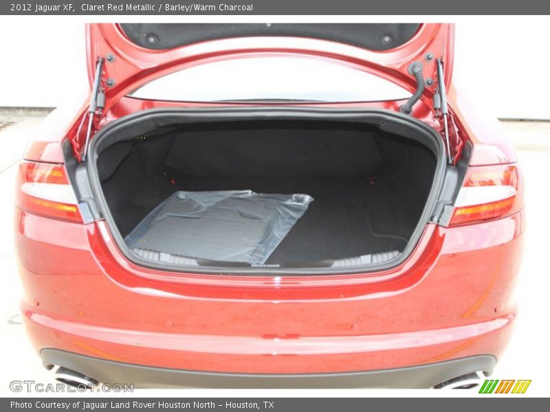  2012 XF  Trunk