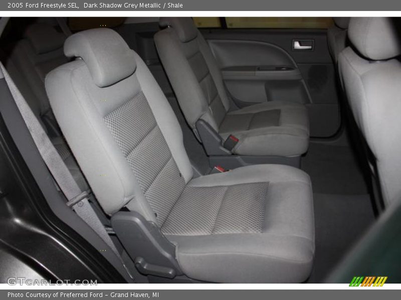 Dark Shadow Grey Metallic / Shale 2005 Ford Freestyle SEL