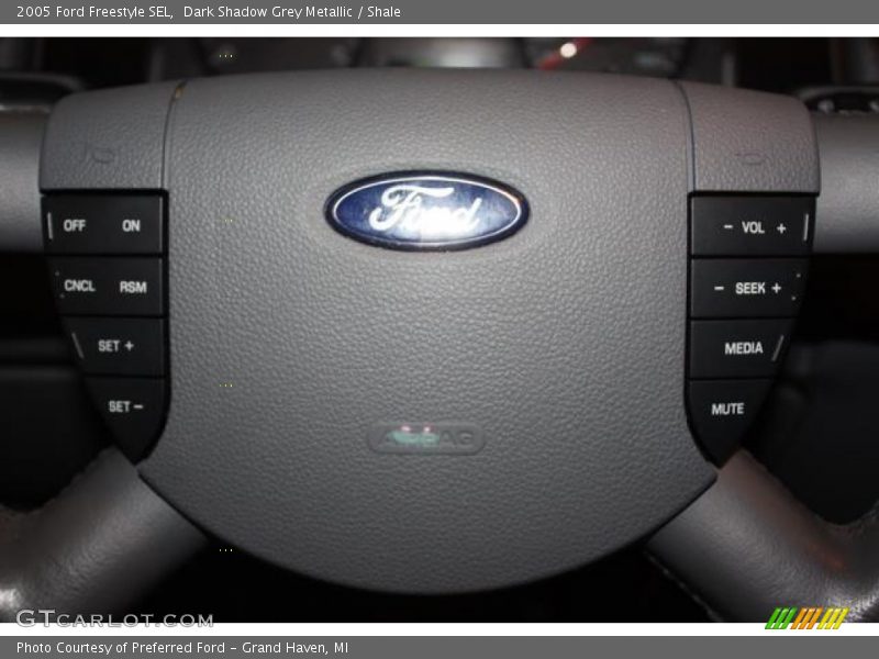 Controls of 2005 Freestyle SEL