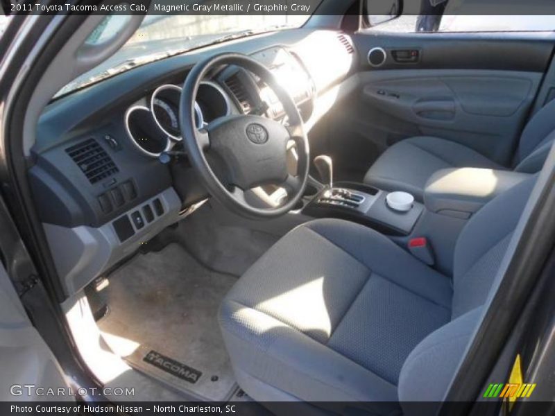 Magnetic Gray Metallic / Graphite Gray 2011 Toyota Tacoma Access Cab