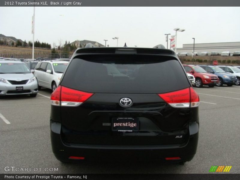 Black / Light Gray 2012 Toyota Sienna XLE