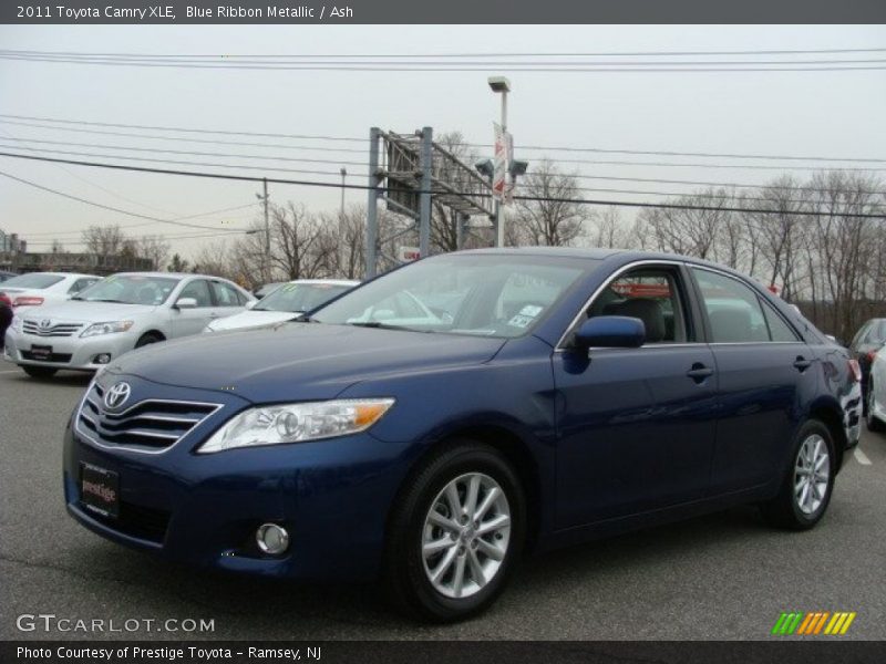 Blue Ribbon Metallic / Ash 2011 Toyota Camry XLE