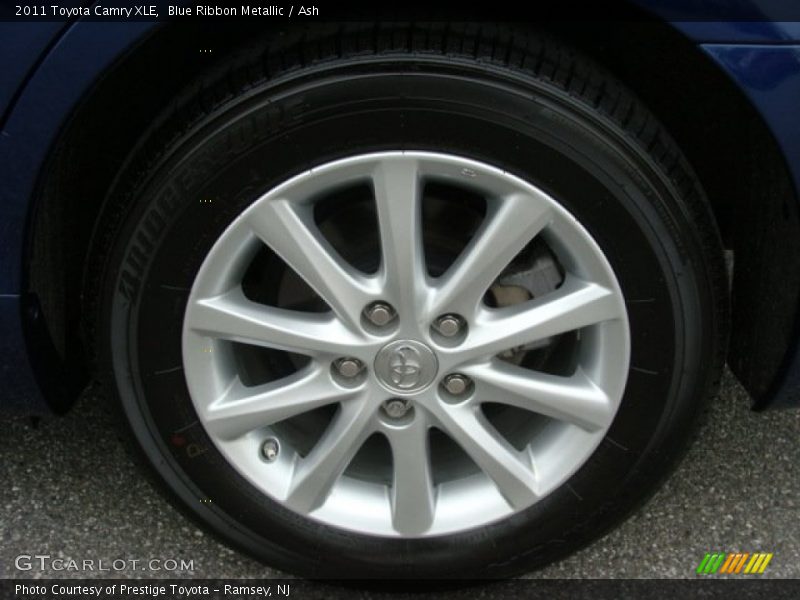 Blue Ribbon Metallic / Ash 2011 Toyota Camry XLE